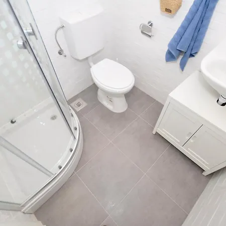 Lägenhet & In The Centre Split